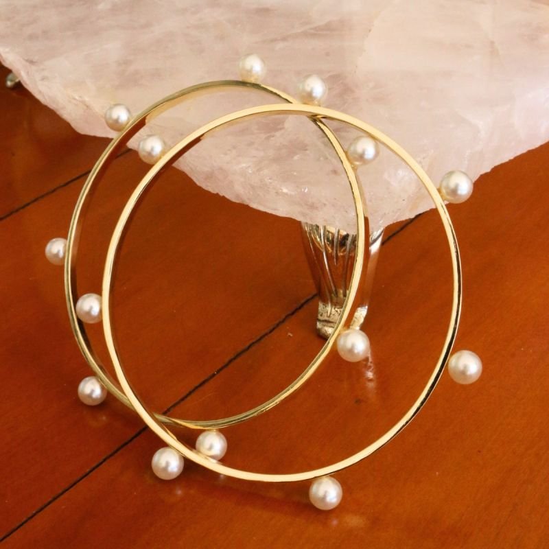 Bracelete Liso com Pérola com Pérola Banhado a Ouro 18k