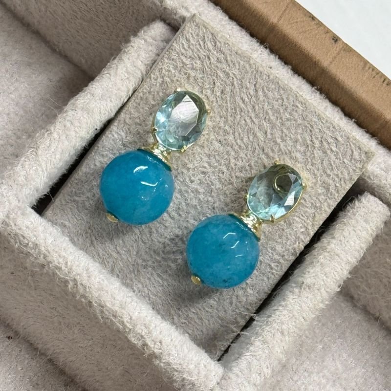 Brinco Base Cristal com Jade Azul Banhado a Ouro 18k