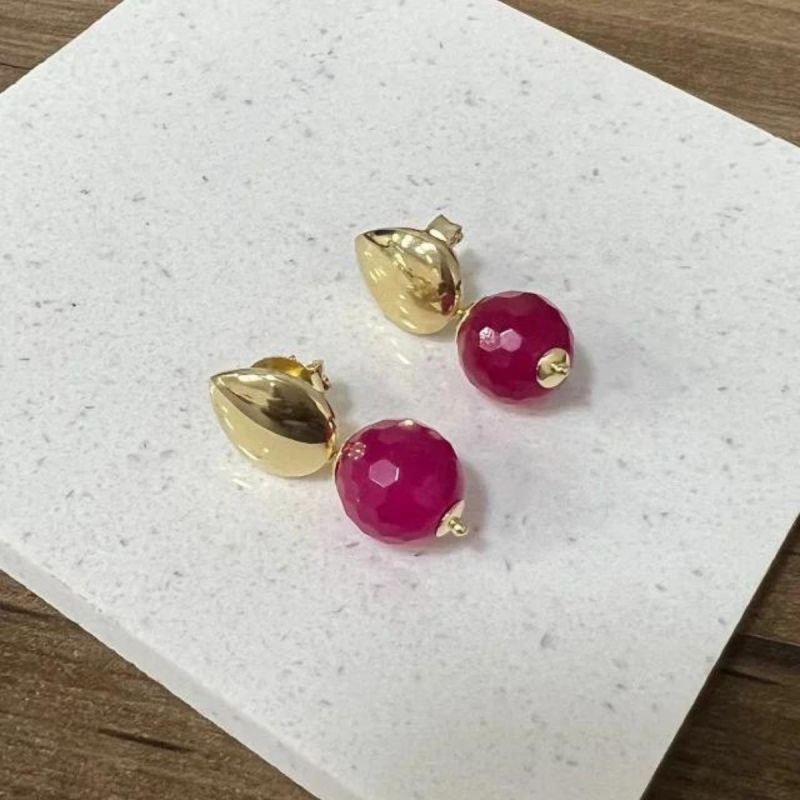 Brinco Base Lisa com Jade Pink Banhado a Ouro 18k