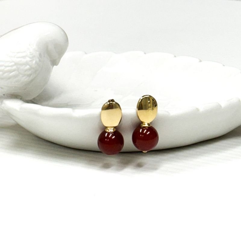 Brinco Base Lisa com Jade Rubi Banhado a Ouro 18k