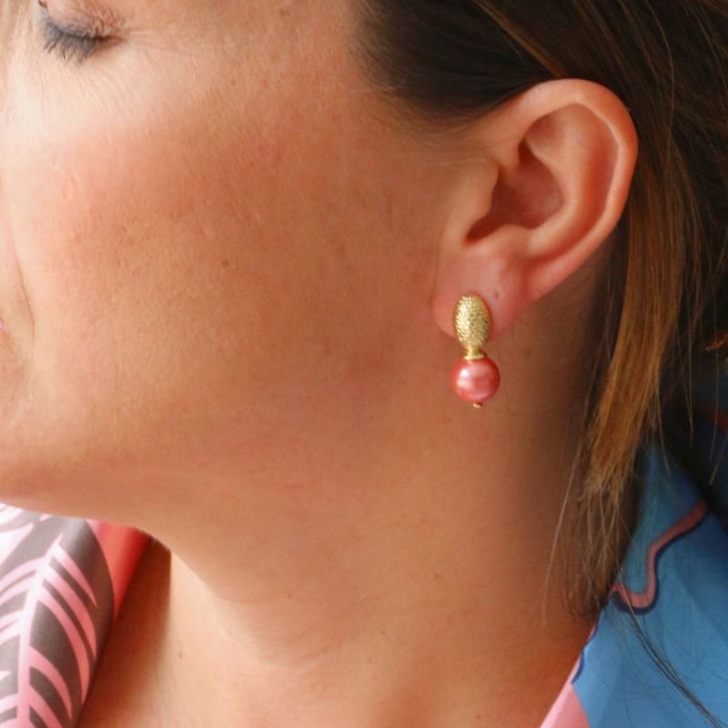 Brinco Base Tramada com Pérola Banhado a Ouro 18k