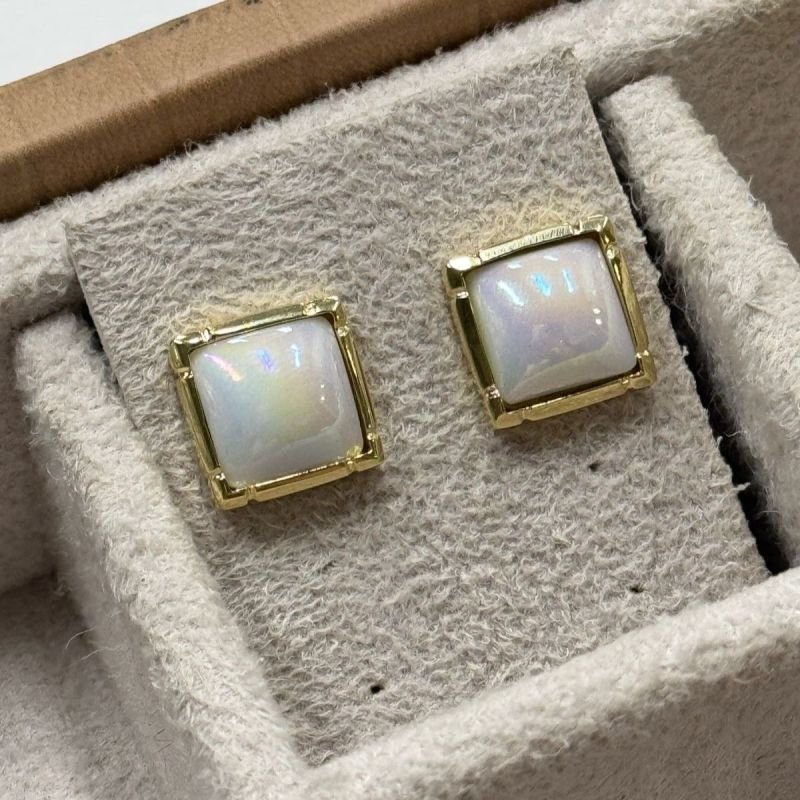 Brinco com Pérola Mabi Banhado a Ouro 18k