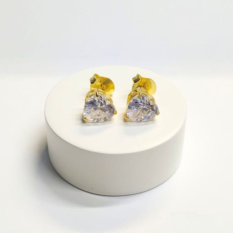 Brinco Coração de Cristal Banhado a Ouro 18k
