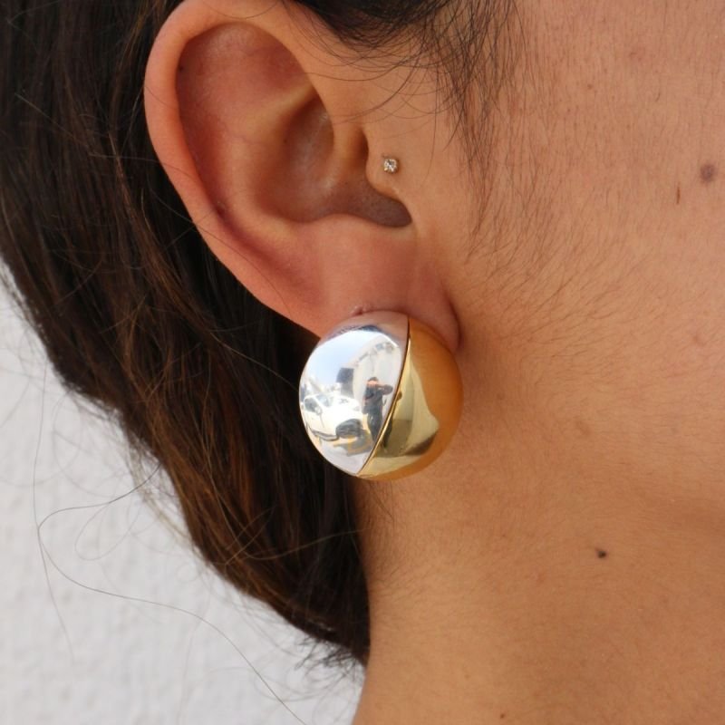 Brinco de Bola Banhado no Prata e Ouro 18k