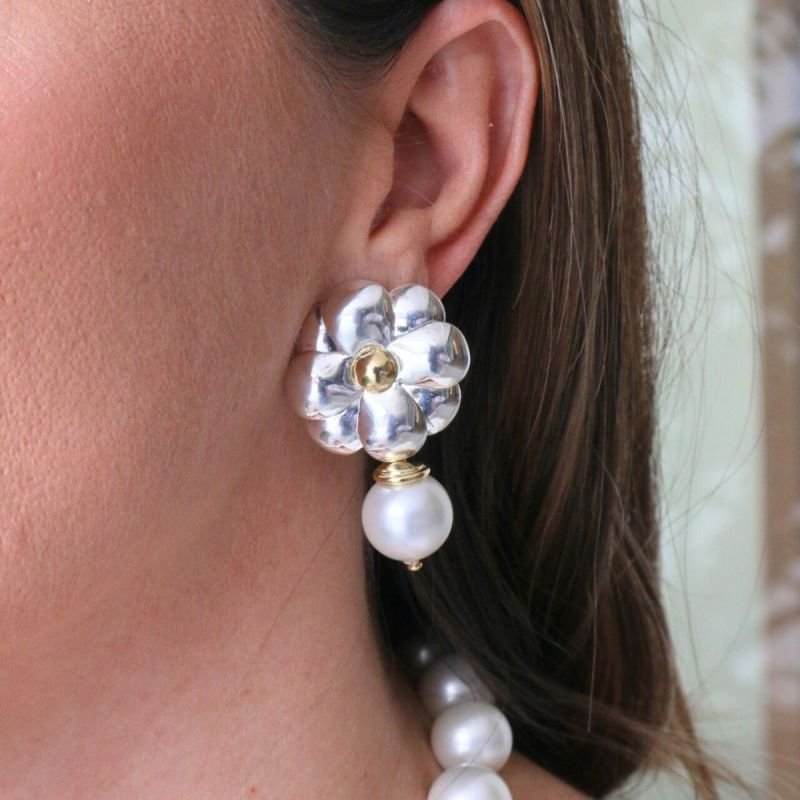 Brinco de Flor Banhado no Prata e Ouro 18k