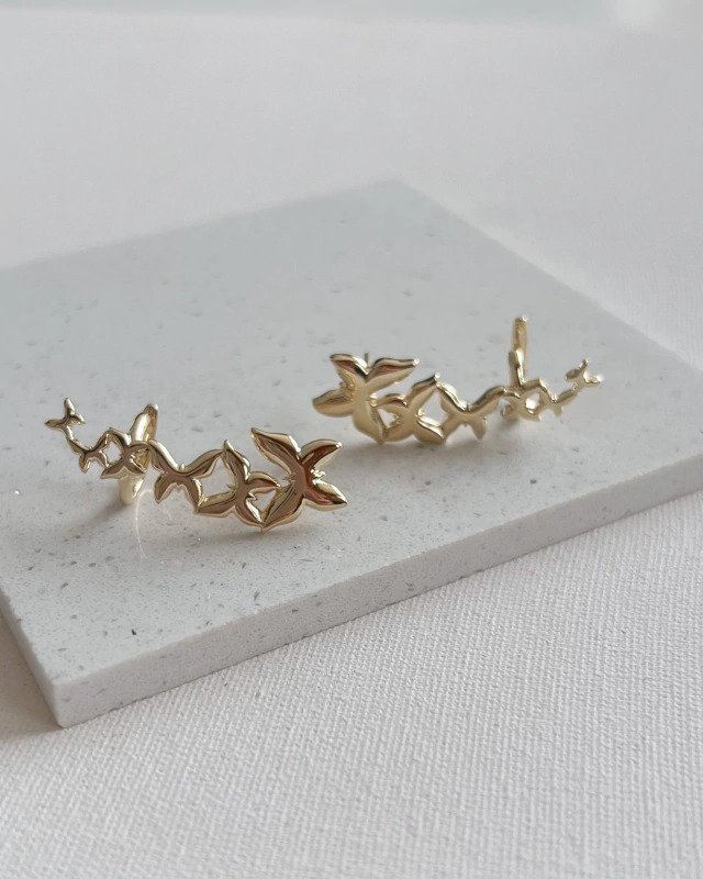Brinco Earcuff de Borboletas Banhado a Ouro 18k