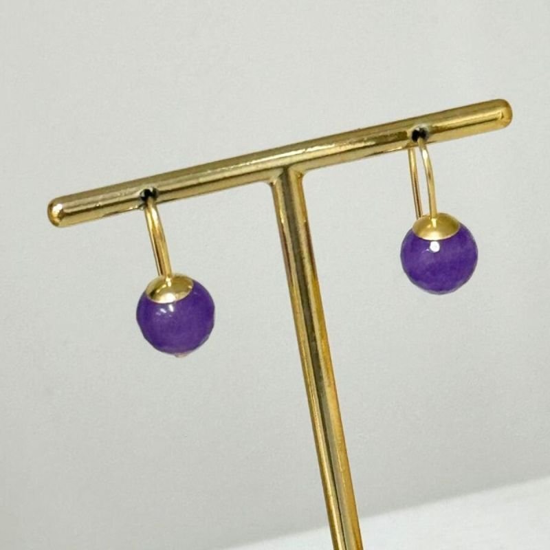 Brinco Gancho com Jade Roxa Banhado a Ouro 18k