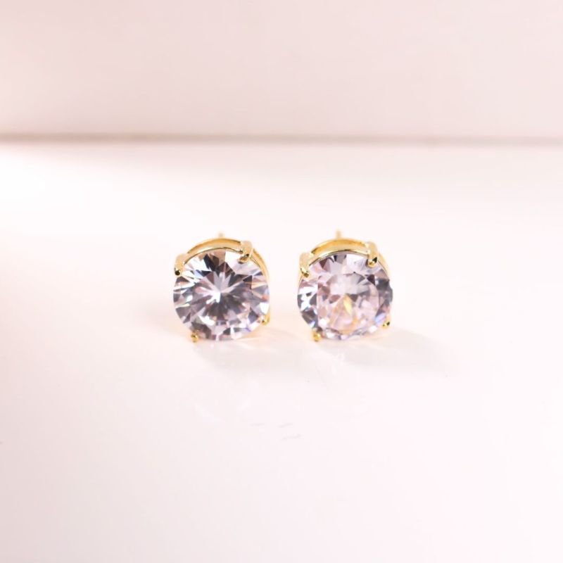 Brinco Ponto de Luz Banhado a Ouro 18k