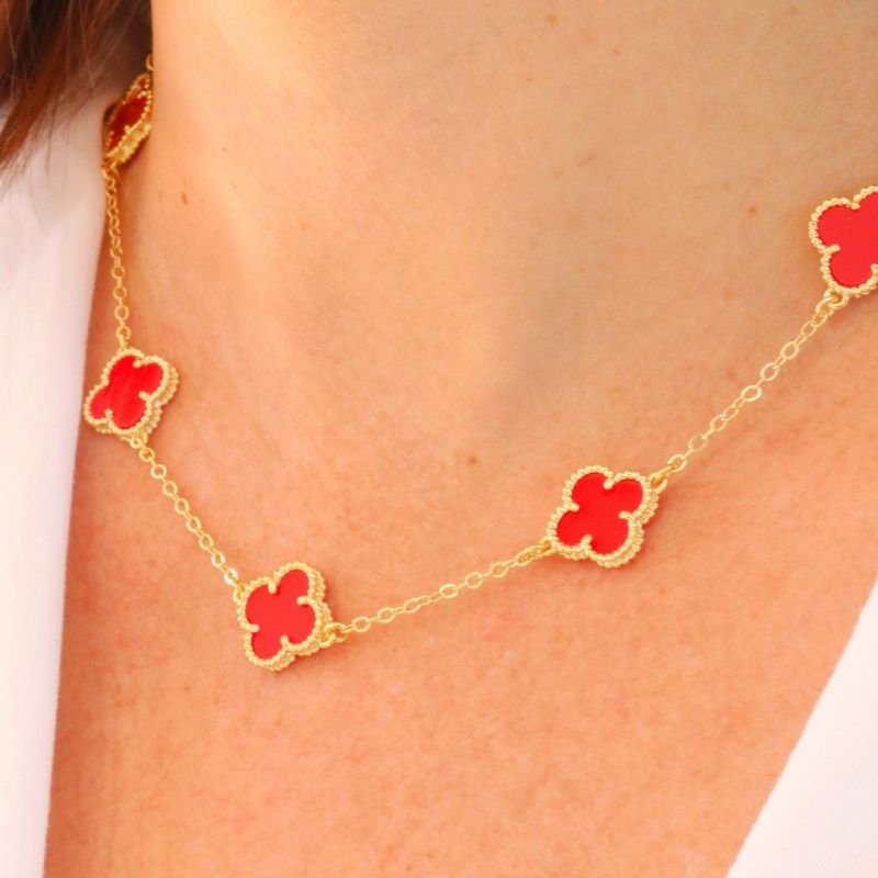 Colar de Trevo Vermelho Banhado a Ouro 18k