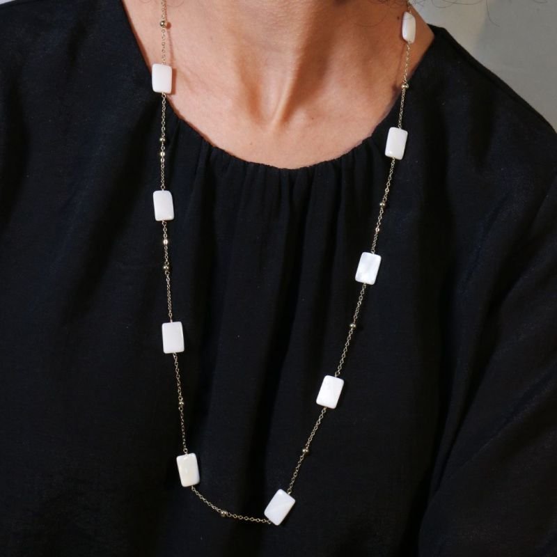 Colar Longo com Madrepérola Banhado a Ouro 18k