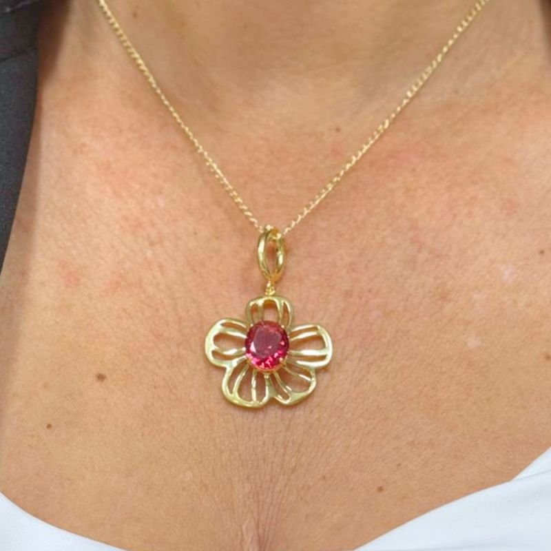 Pingente de Flor Vasada com Cristal Banhado a Ouro 18k