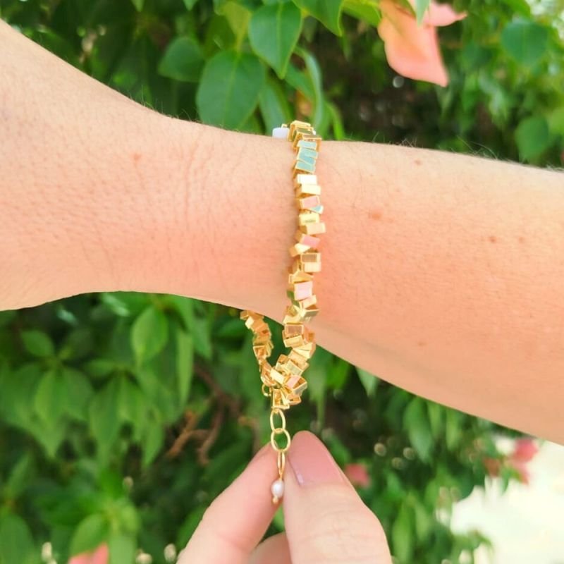 Pulseira de Canutilho com Madrepérola Banhado a Ouro 18k